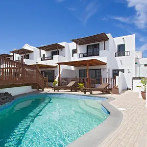 https://casa-margarita-punta-mujeres.in-canary-islands.com